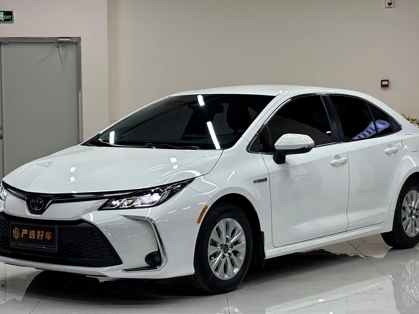 Toyota Corolla 2023 1.8L Smart Hybrid Dual Engine Pioneer Edition
