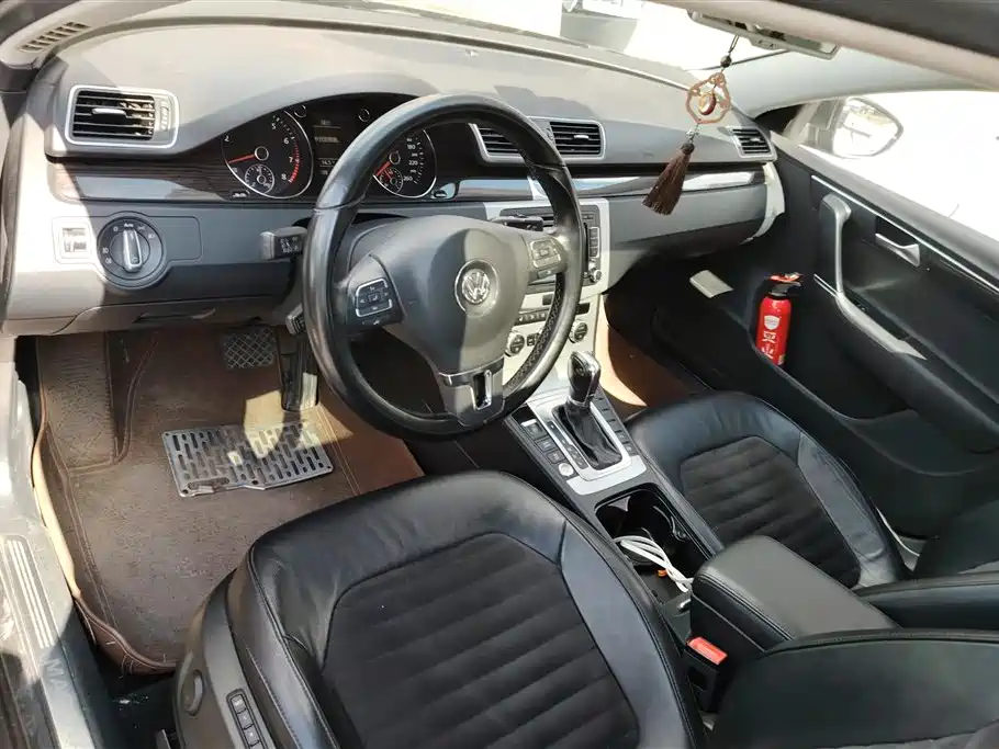 Volkswagen Magotan 2013 1.8TSI Premium фото 12