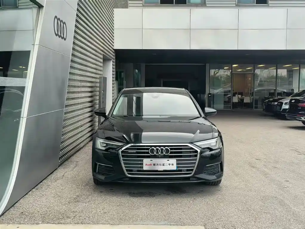 Audi A6L 2020 45 TFSI quattro Premium Elegance фото 2