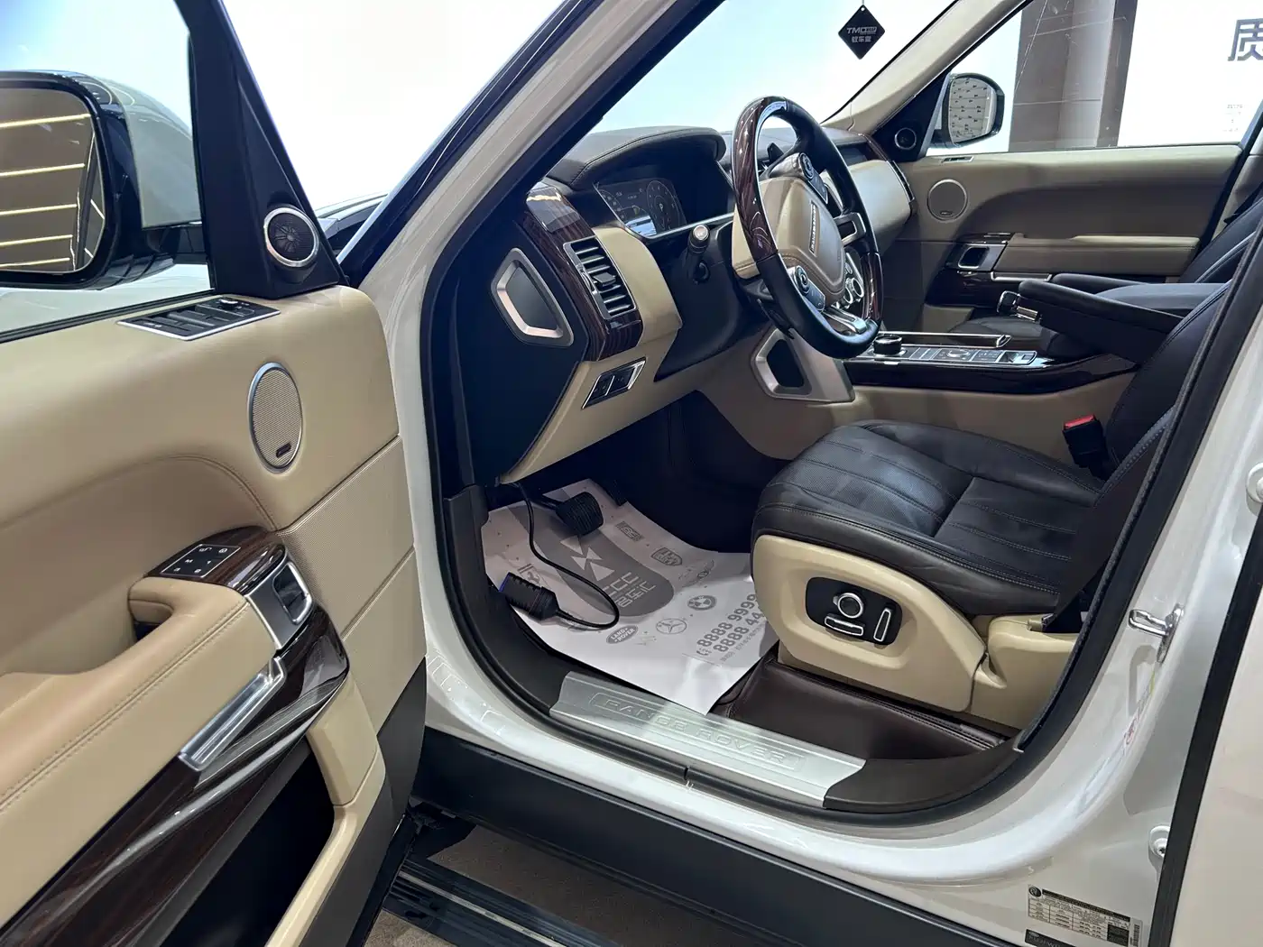 Land Rover Range Rover 2017 3.0 SC V6 Vogue фото 9
