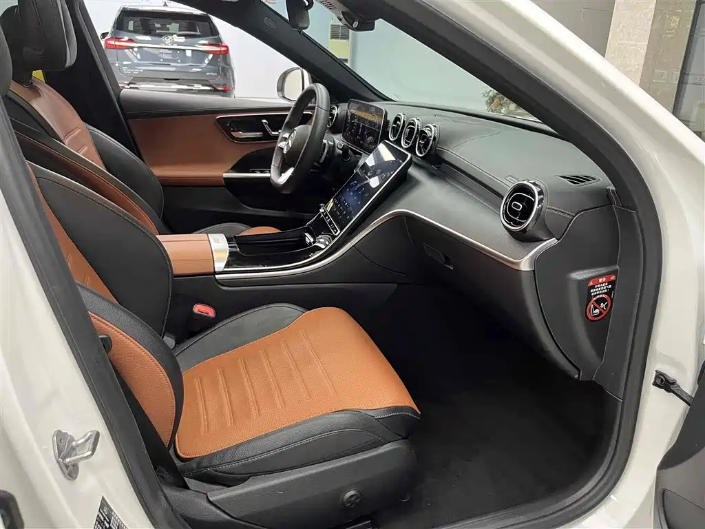 Mercedes-Benz C-Class 2022 C 200 L Sport Version фото 13