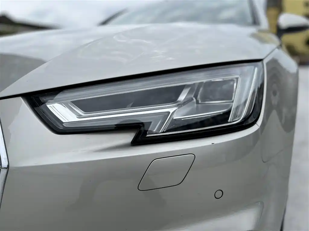 Audi A4L 2018 30th Anniversary 40 TFSI Fashion фото 17