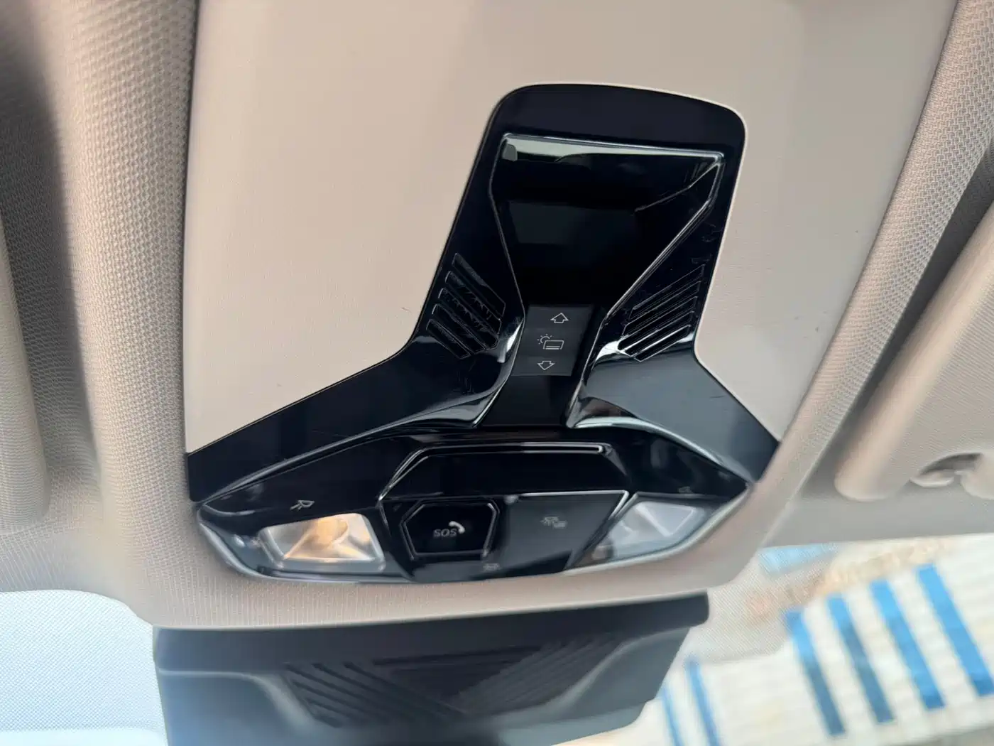 BMW X1 2023 sDrive20Li X Design Package фото 12
