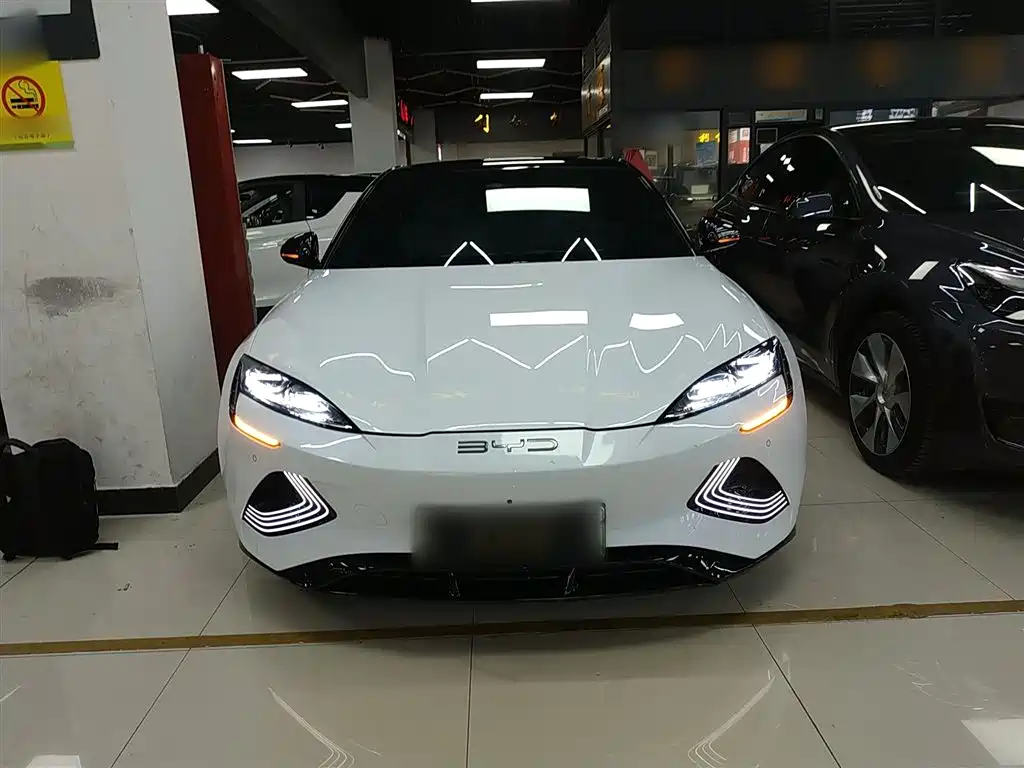 BYD Seal 2022 550km Standard Range RWD Premium фото 3