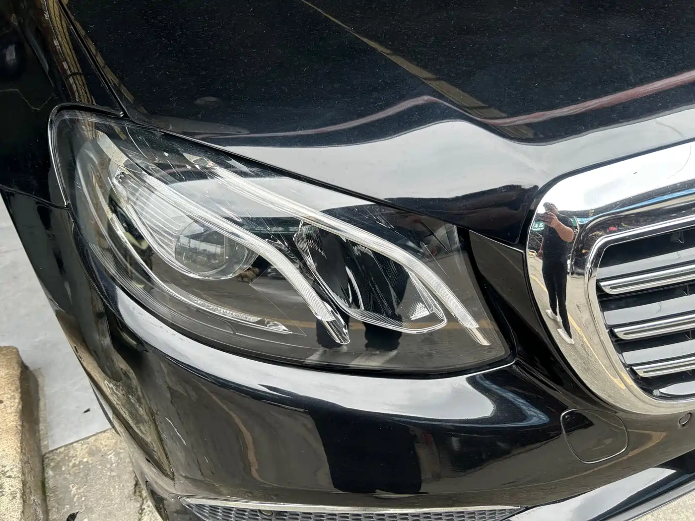 Mercedes-Benz E-Class 2016 E 200 L Sport Type фото 9