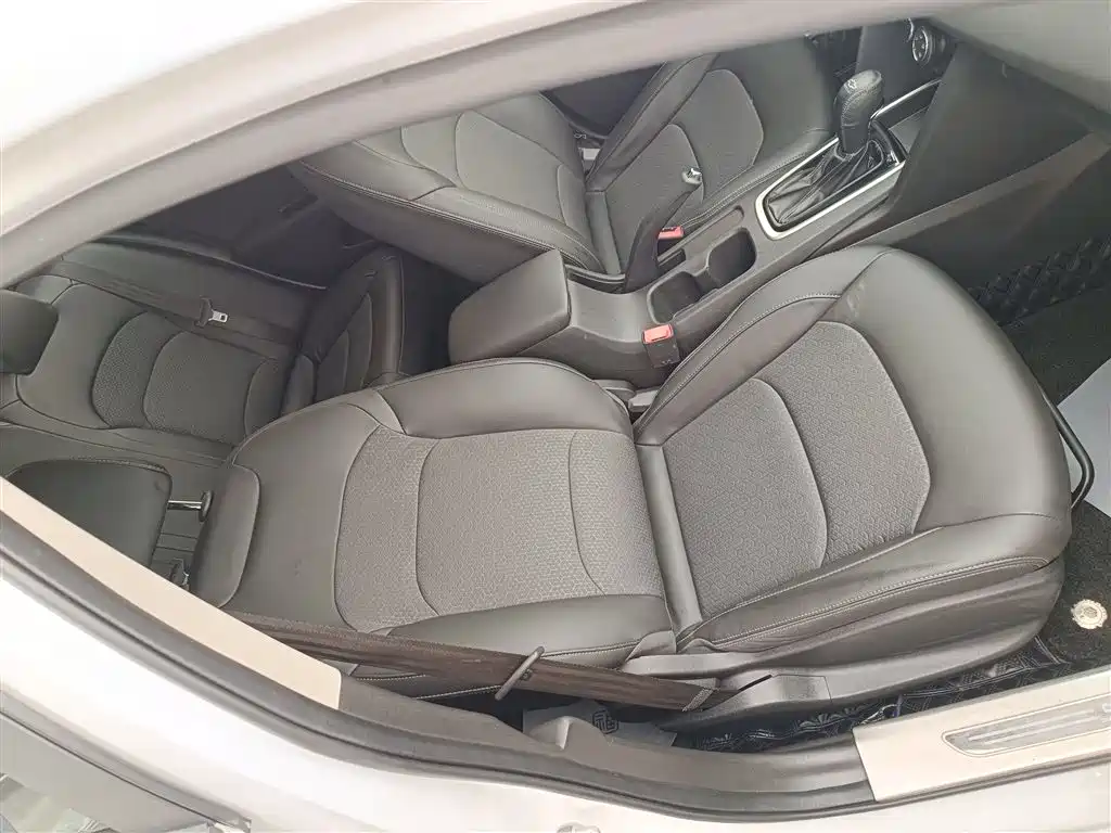Chevrolet Cavalier 2016 1.5L Automatic Delight Edition фото 20