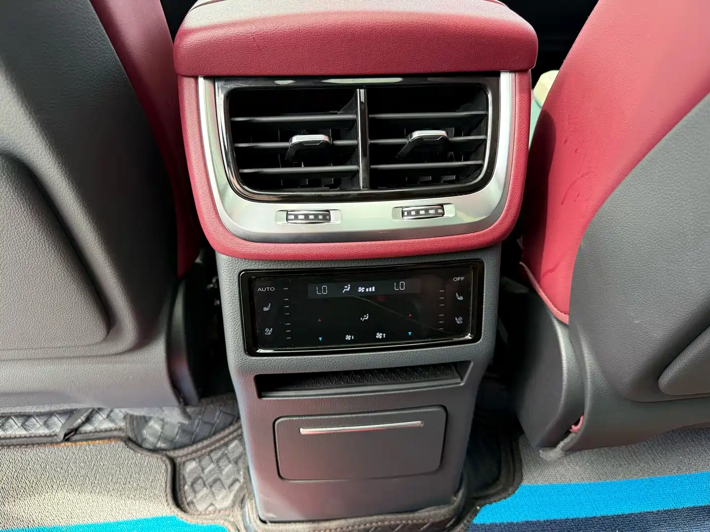 Hongqi E-HS9 2023 2022 660km Qi Chang Edition (6-seater)