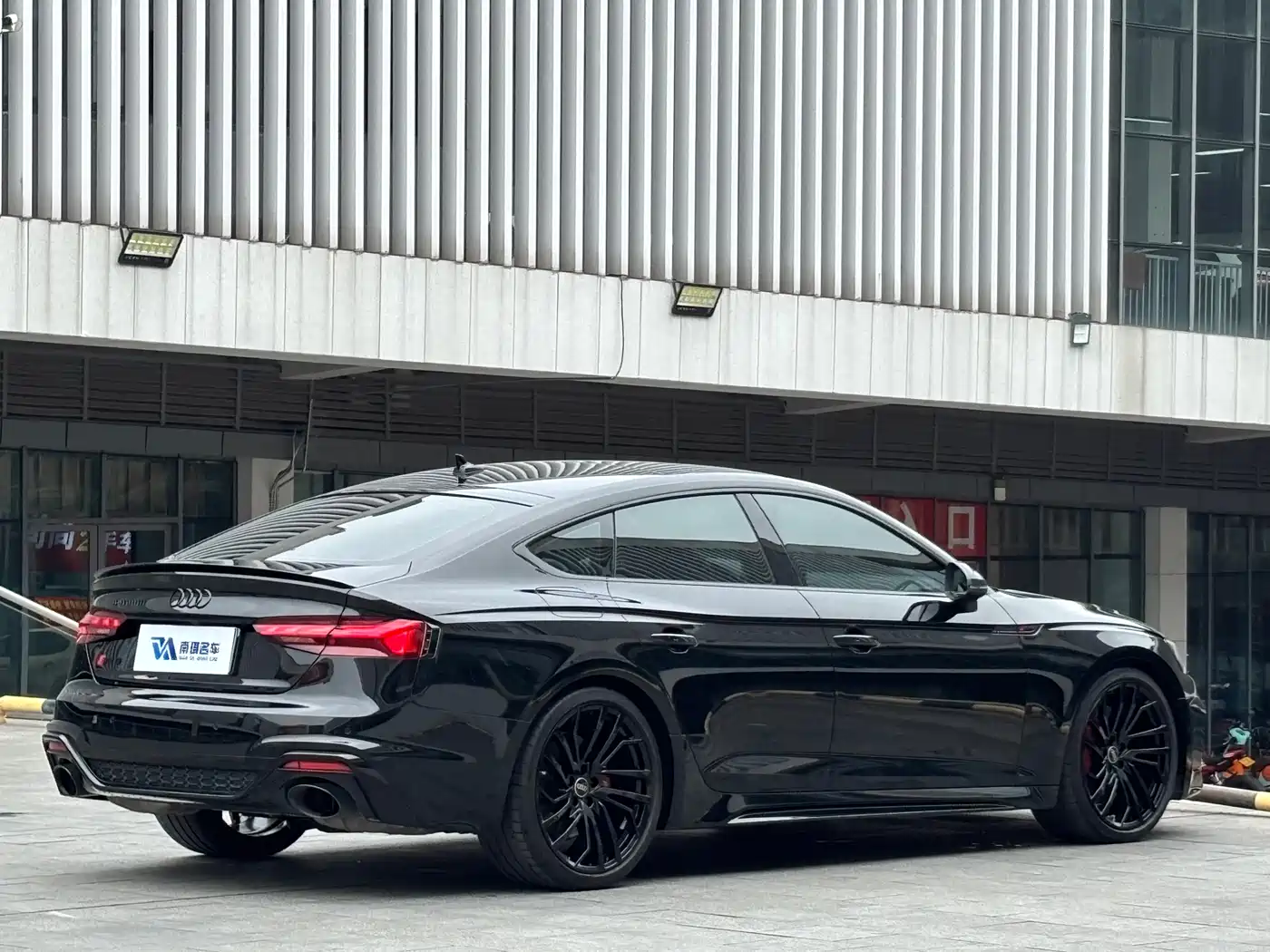 Audi RS 5 2023 Model RS 5 2.9T Sportback Obsidian Edition фото 7