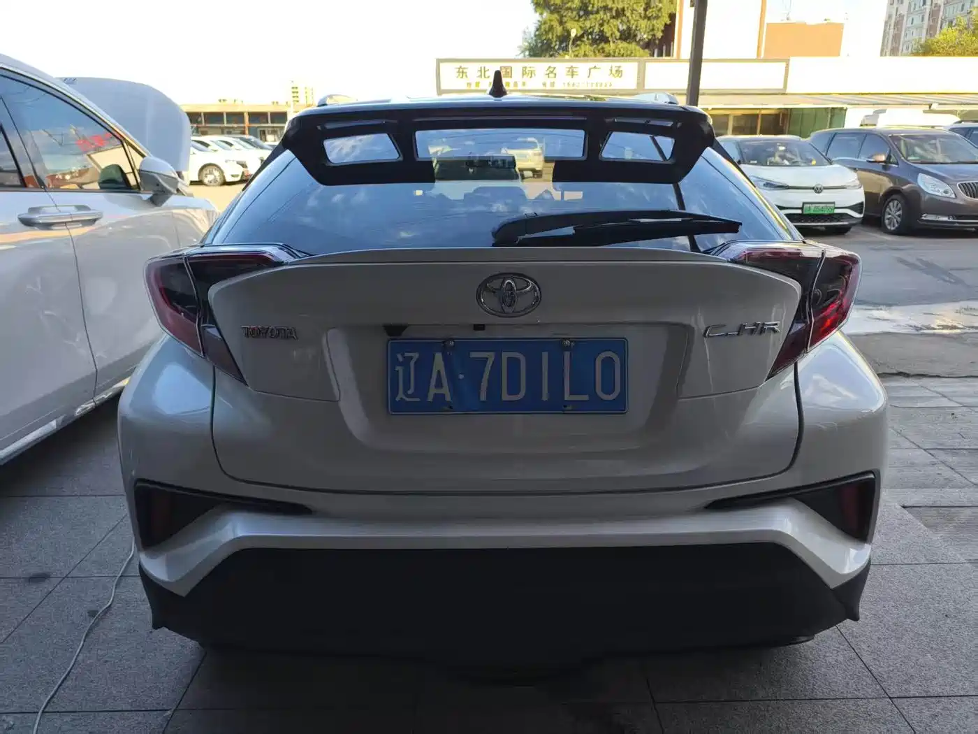 Toyota C-HR 2020 2020 Model 2.0L Leading