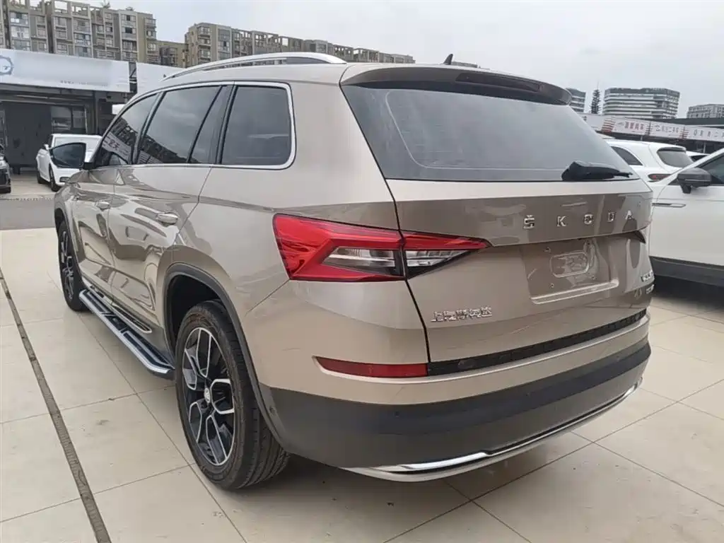 Škoda Kodiaq 2019 Facelift TSI330 7-Seater 2WD Luxury Premium Edition China VI фото 5