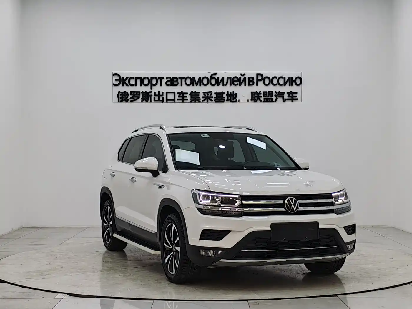 Volkswagen Tharu 2022 280TSI FWD Flagship Edition фото 3