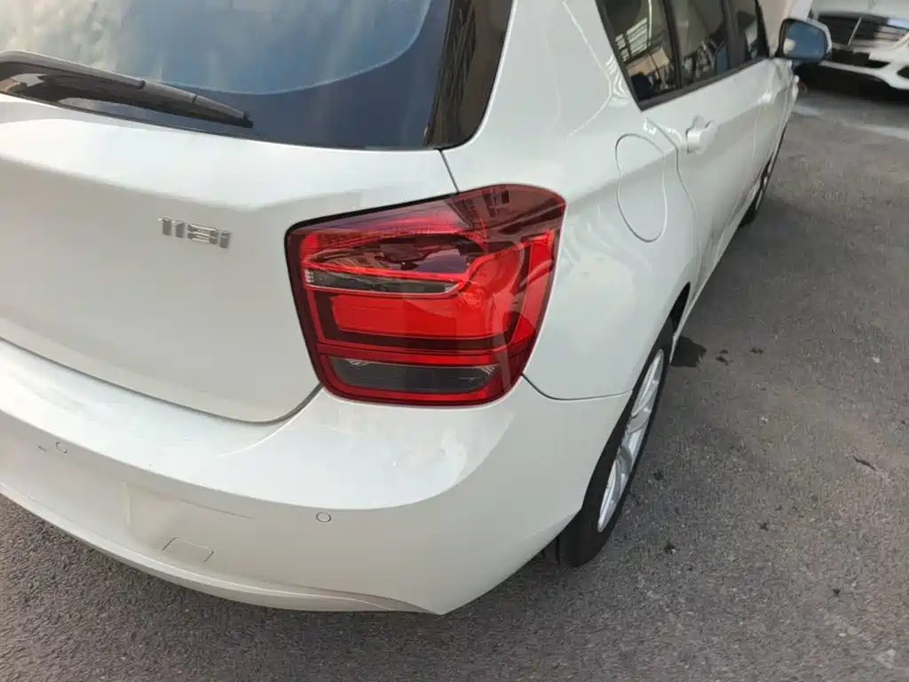 Фото 8 - BMW 1 Series (Import)