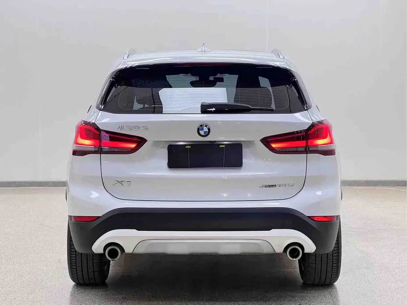 BMW X1 2022 sDrive20Li Premium фото 25