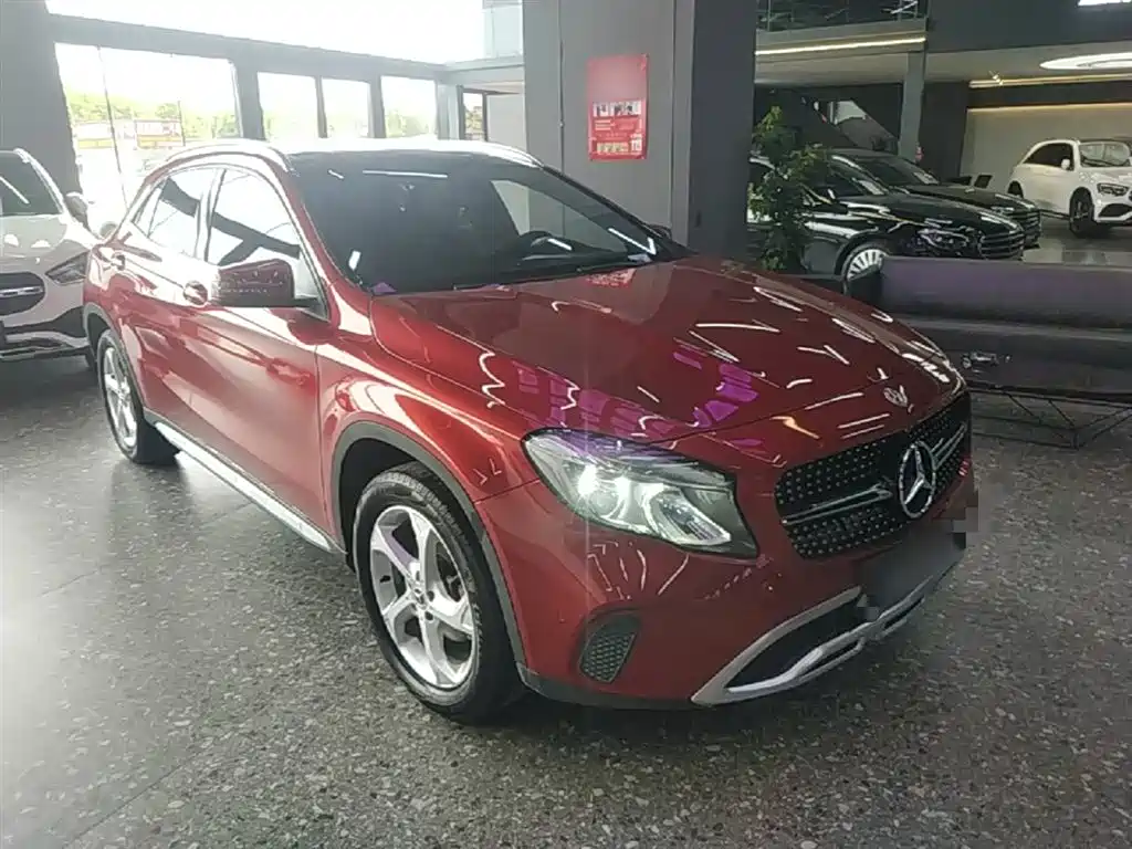 Mercedes-Benz GLA 2019 GLA 200 Dynamic фото 4