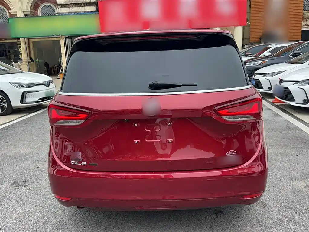 Buick GL6 2018 18T 6-Seater Luxury фото 8