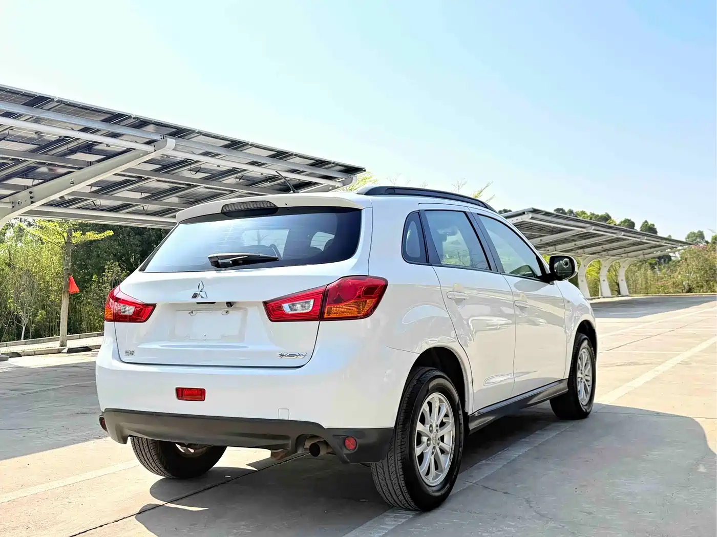 Mitsubishi ASX 2013 1.6L Manual 2WD Standard фото 4