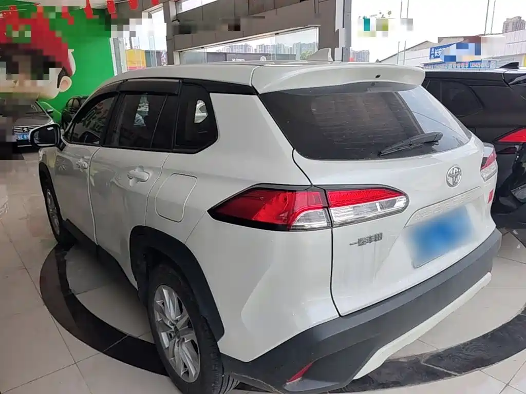 Toyota Corolla Cross 2024 Model 2.0L Pioneer Edition фото 5