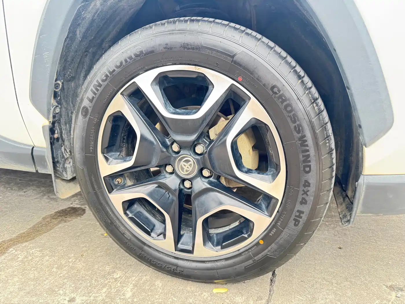 Toyota RAV4 Rongfang 2021 2.0L CVT 2WD Premium фото 9