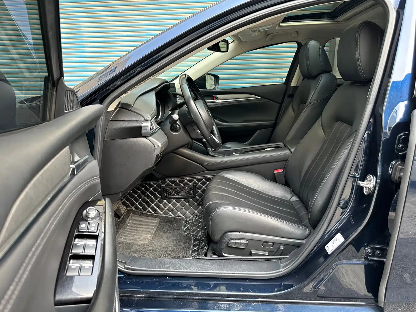 Mazda Atenza 2020 2.0L Skyactiv Luxury фото 4