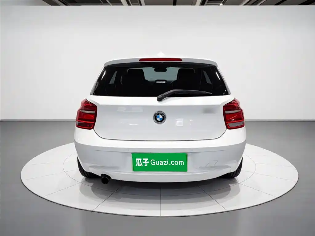 BMW 1 Series (Import) 2013 Facelift 116i Leading Model фото 6