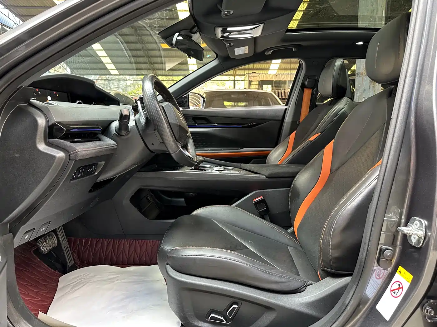 CHANGAN UNI-V