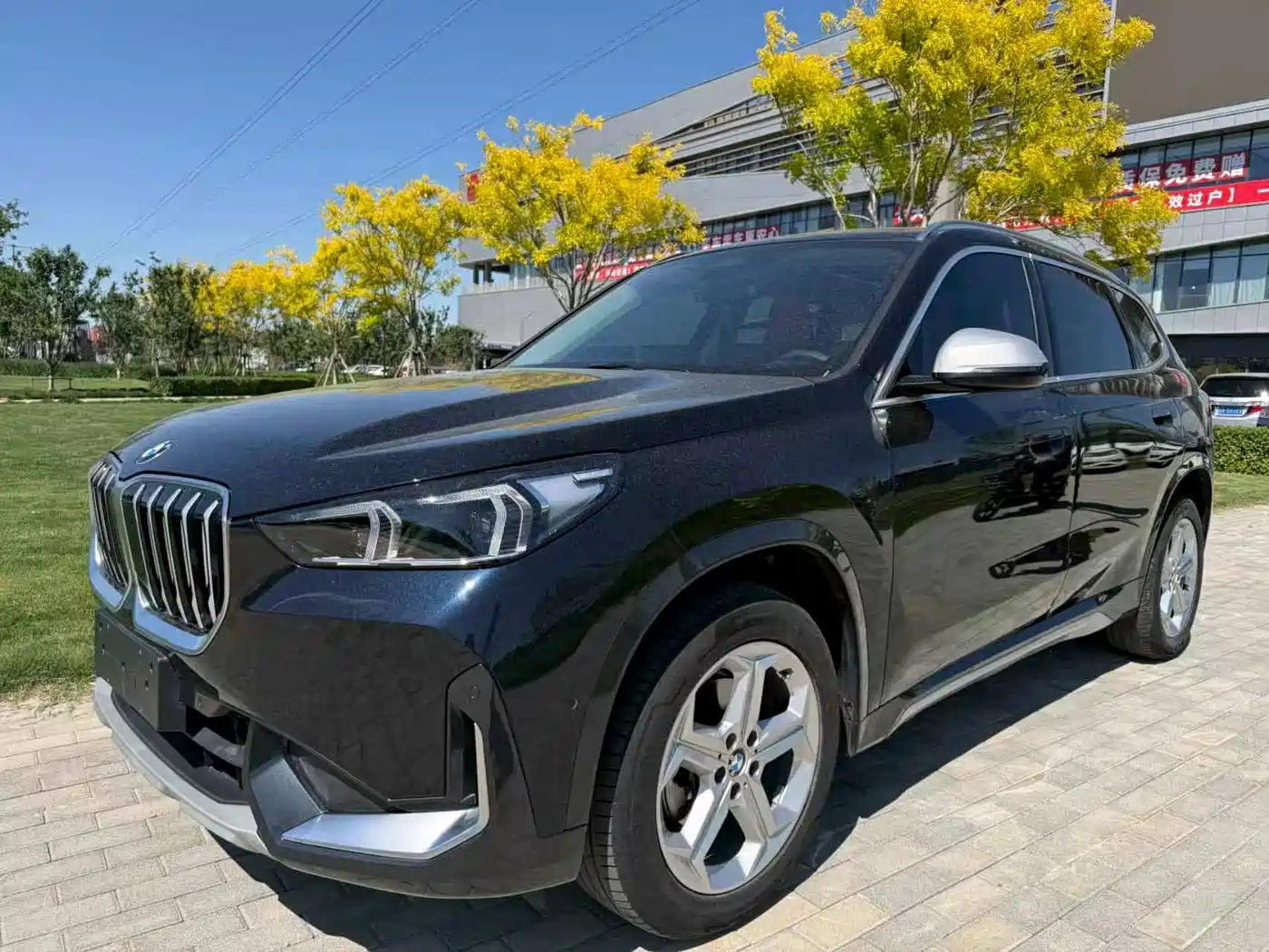 BMW X1 2023 sDrive20Li X Design Package фото 3