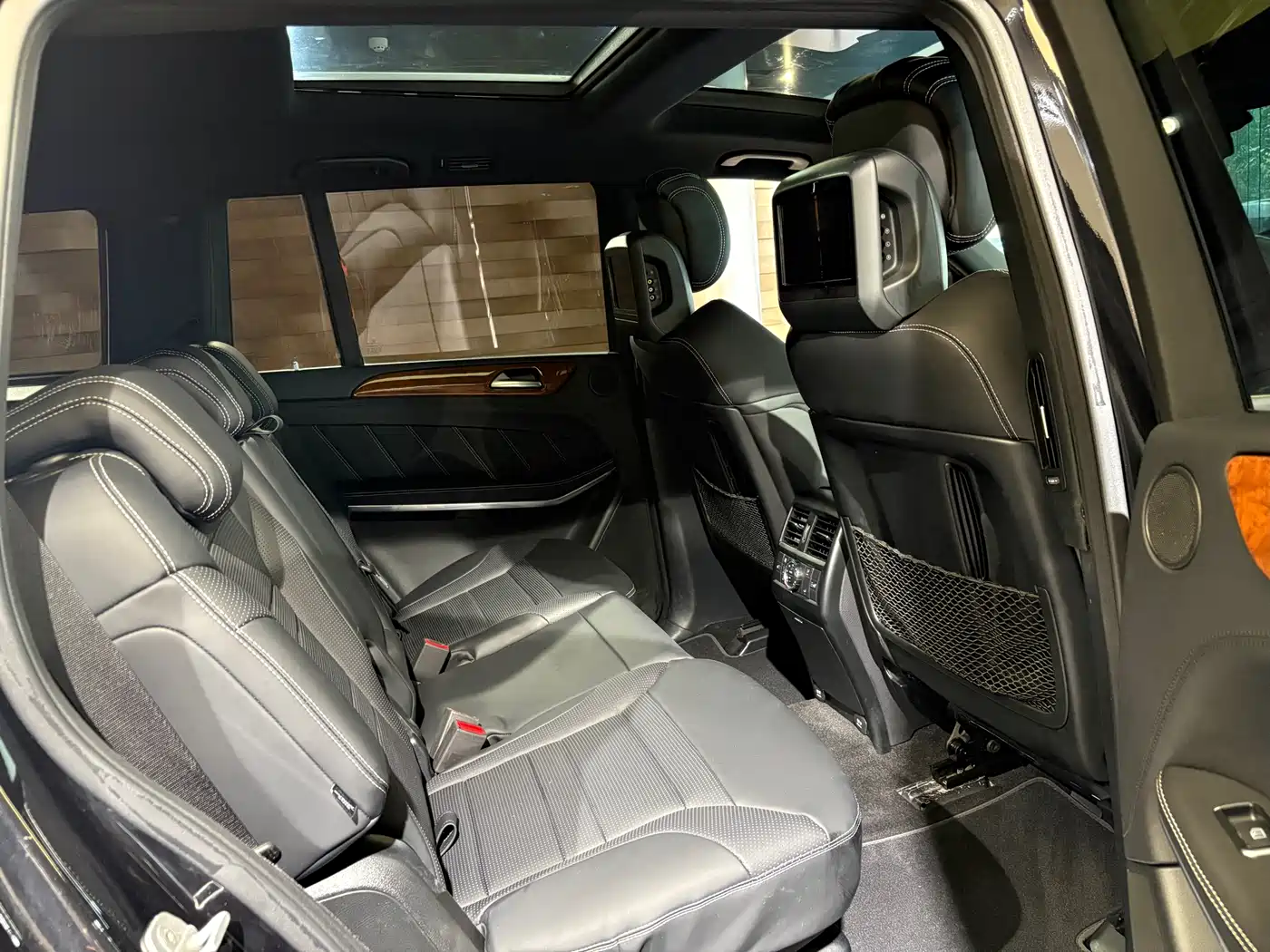 Mercedes-Benz GLS AMG 2016 AMG GLS 63 4MATIC фото 18