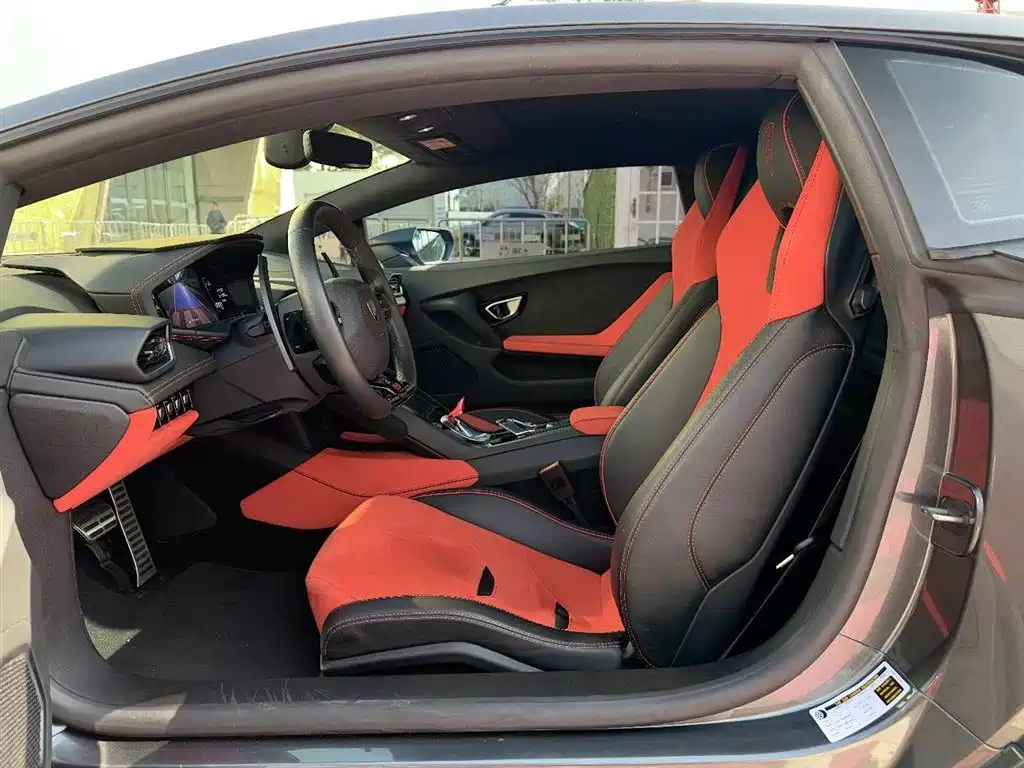 Lamborghini Huracán 2019 Huracán EVO фото 8