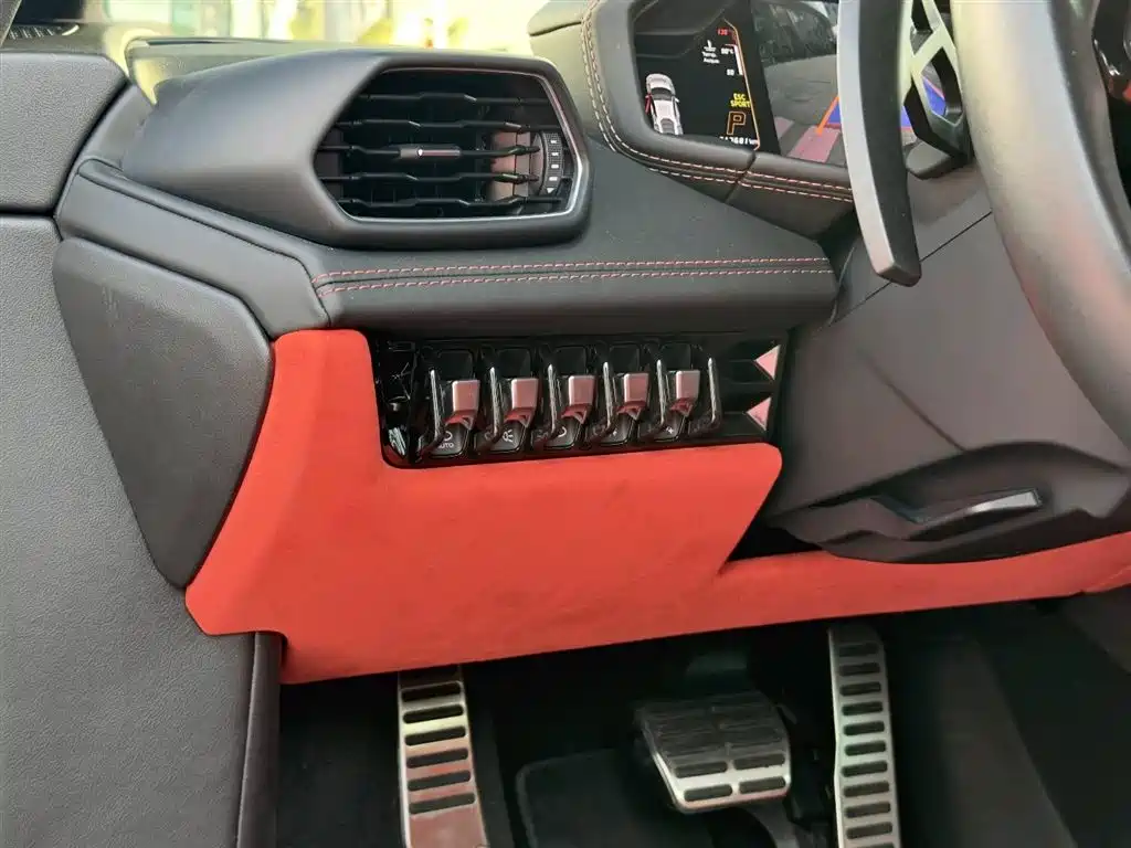 Lamborghini Huracán 2019 Huracán EVO фото 18