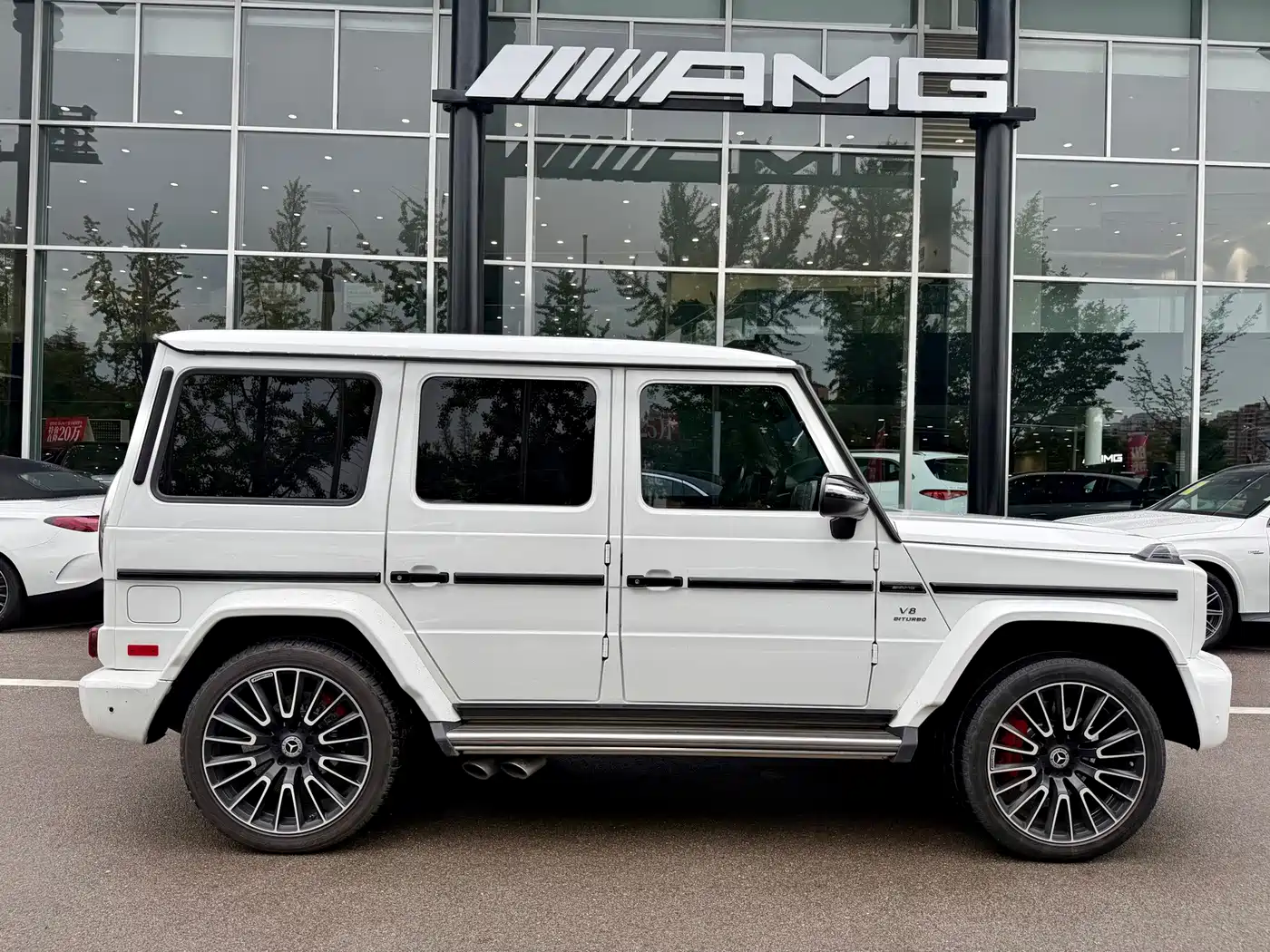صورة 4 - Mercedes-Benz G-Class AMG