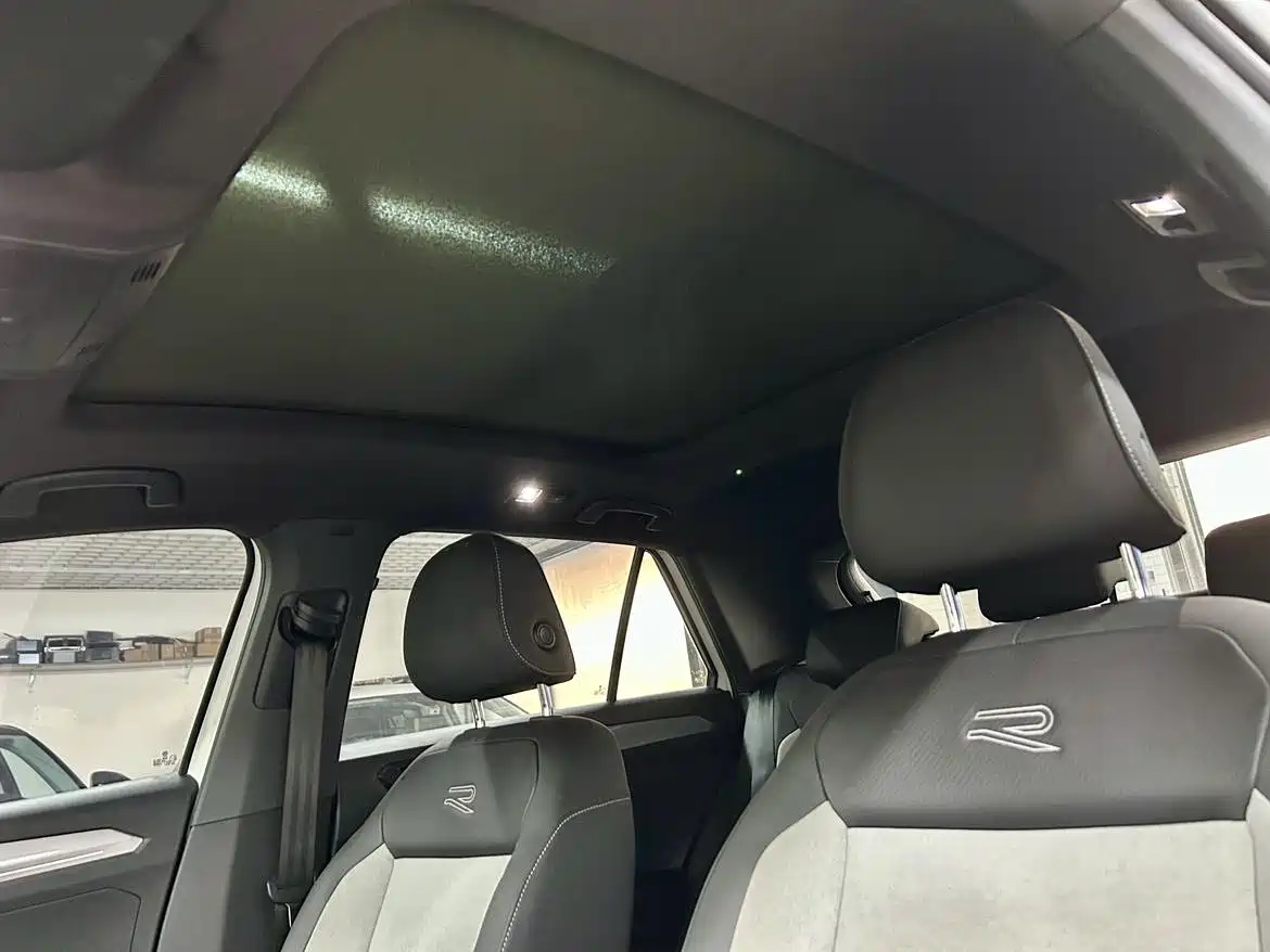 Volkswagen T-ROC 2022 280TSI DSG 2WD R-Line Pro PLUS фото 11
