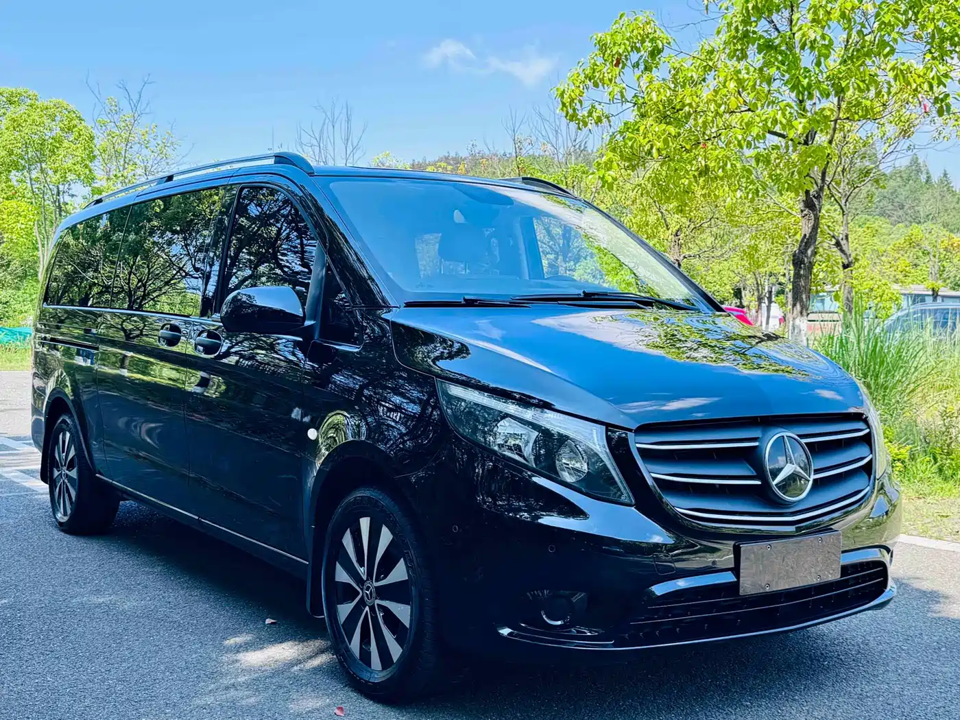 Mercedes-Benz Vito 2021 2.0T Business Edition 9-seater фото 7