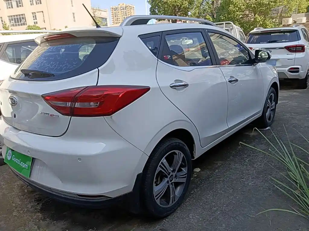 JAC Motors Refine S2 2018 2018 Smart Drive Edition 1.5L Manual Luxury