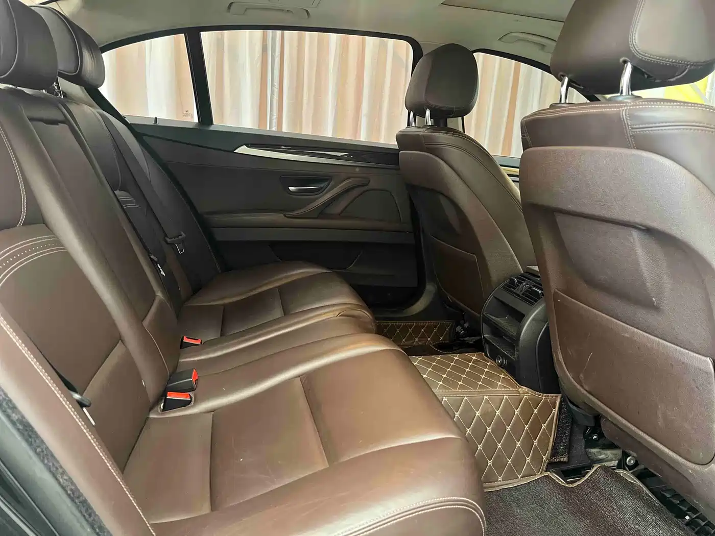 BMW 5 Series 2017 525Li Luxury Design Package фото 25