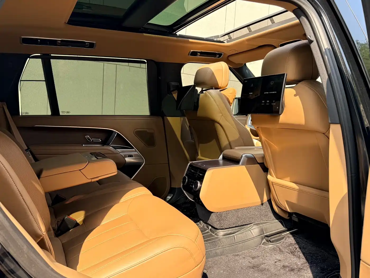 LAND ROVER RANGE ROVER