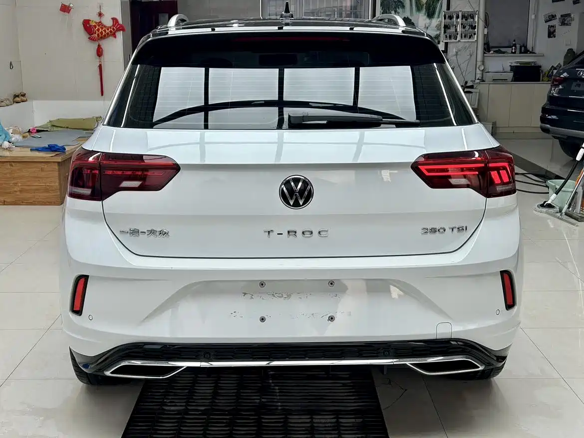 Volkswagen T-ROC 2022 280TSI DSG 2WD R-Line Pro PLUS фото 5