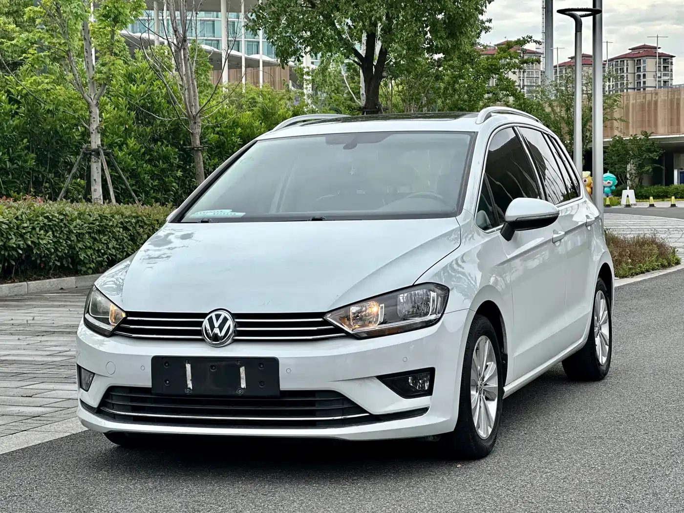 Volkswagen Golf Sportsvan 2016 230TSI Automatic Progressive