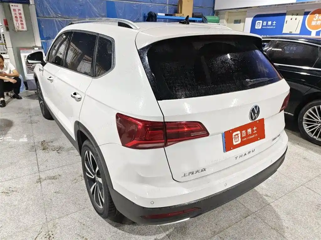 Volkswagen Tharu 2022 280TSI FWD Luxury Edition фото 3
