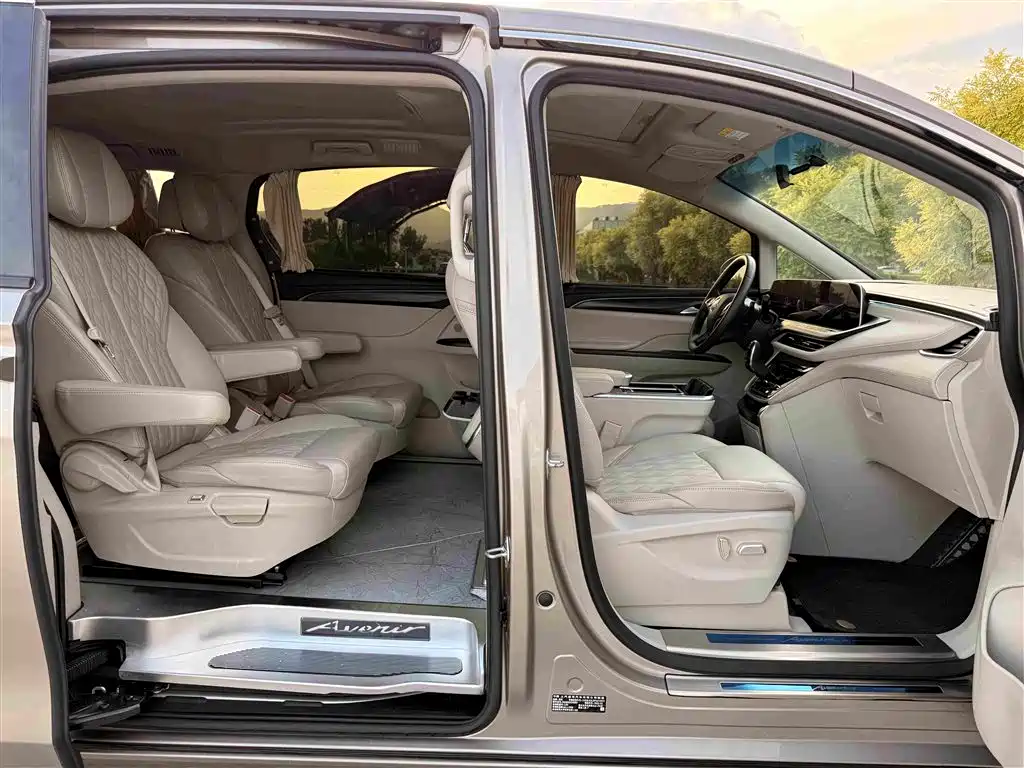 BUICK GL8