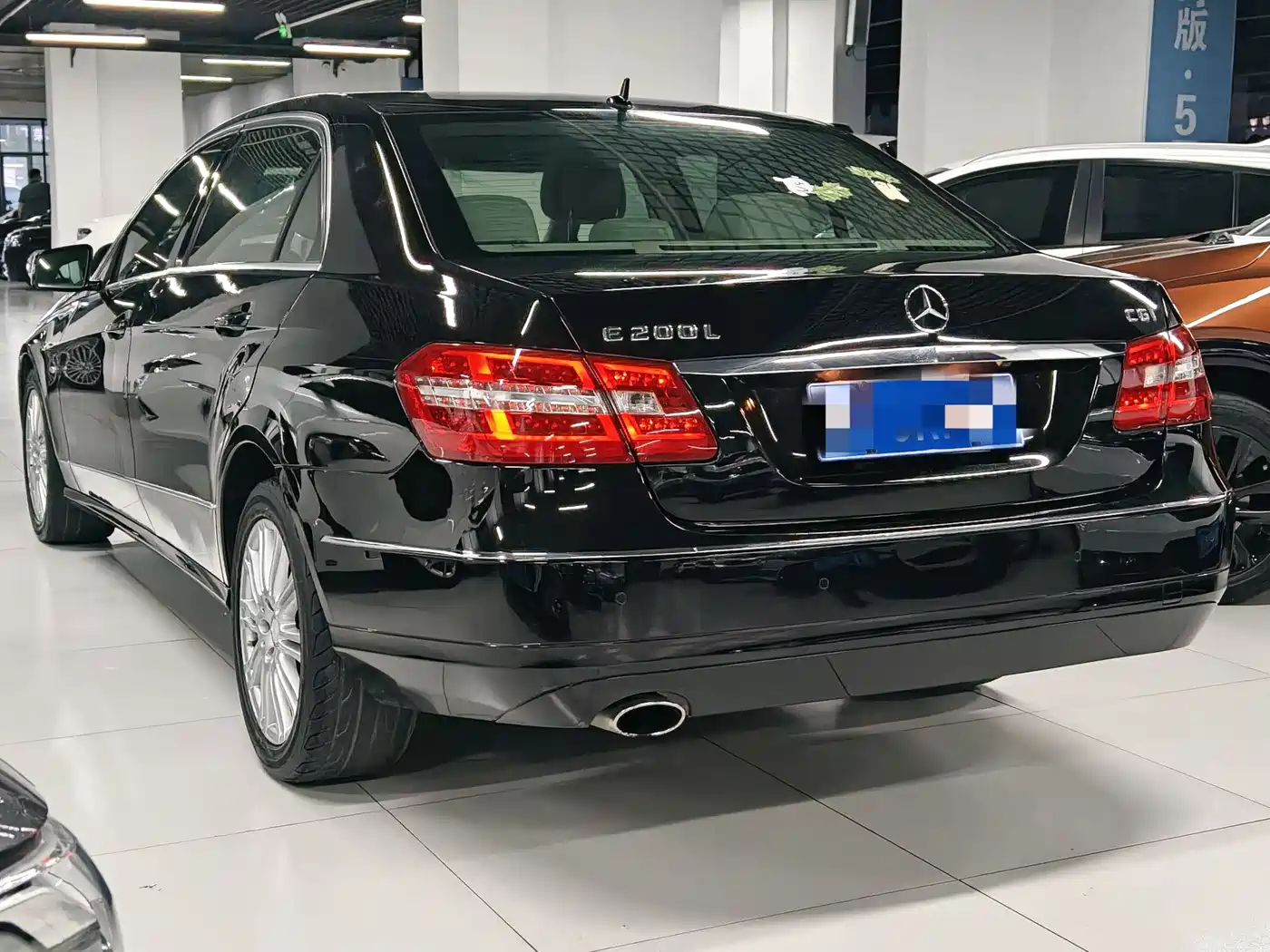 Mercedes-Benz E-Class 2011 E 200 L CGI Elegance фото 4