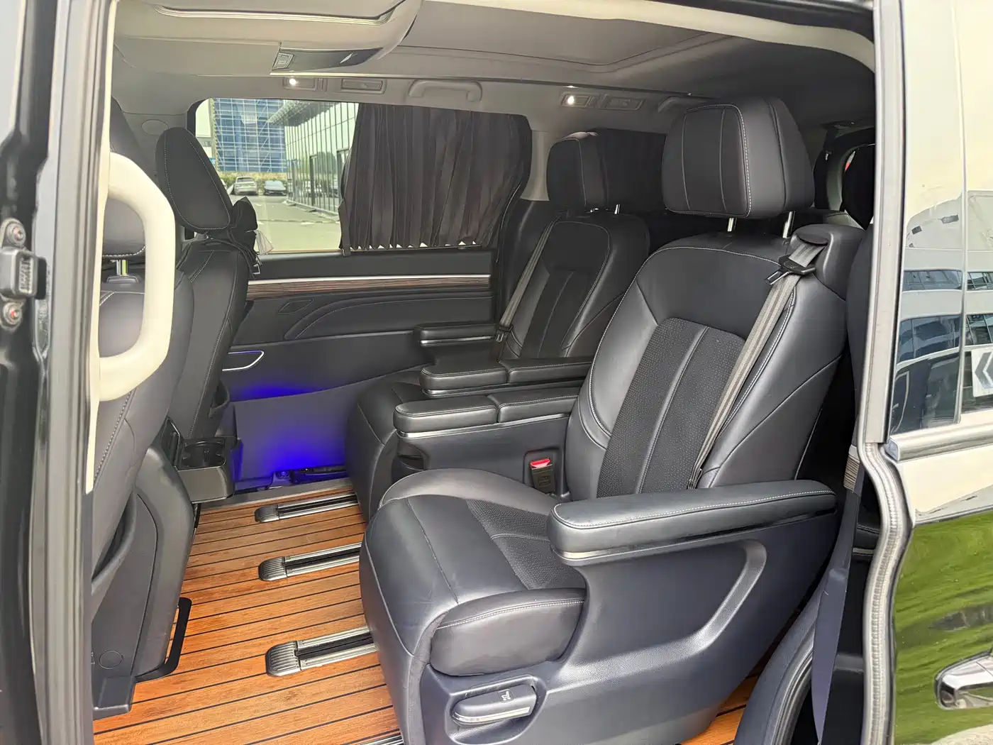 GAC Trumpchi Trumpchi M8 2021 Leading Show Series 390T Prestige Edition фото 9