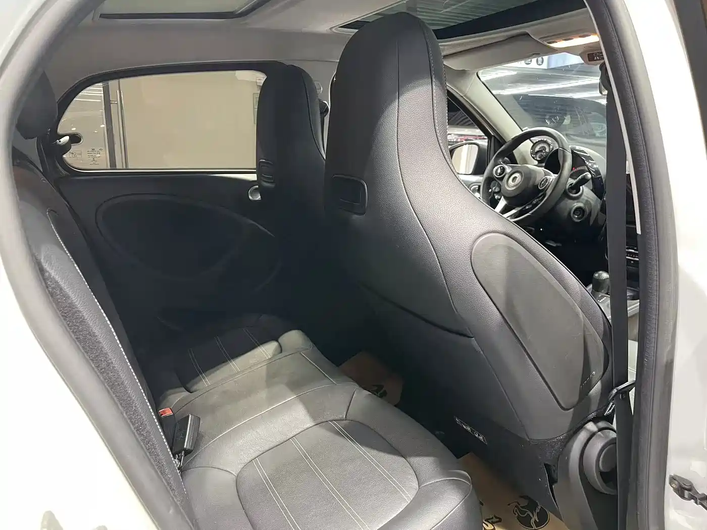 smart forfour 2017 2016 Model 0.9T 66kW Pioneer Edition