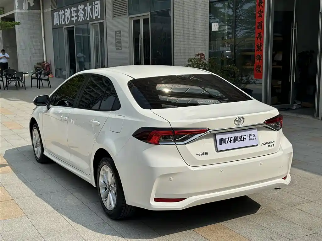 Toyota Corolla 2021 1.2T S-CVT Elite Edition фото 6