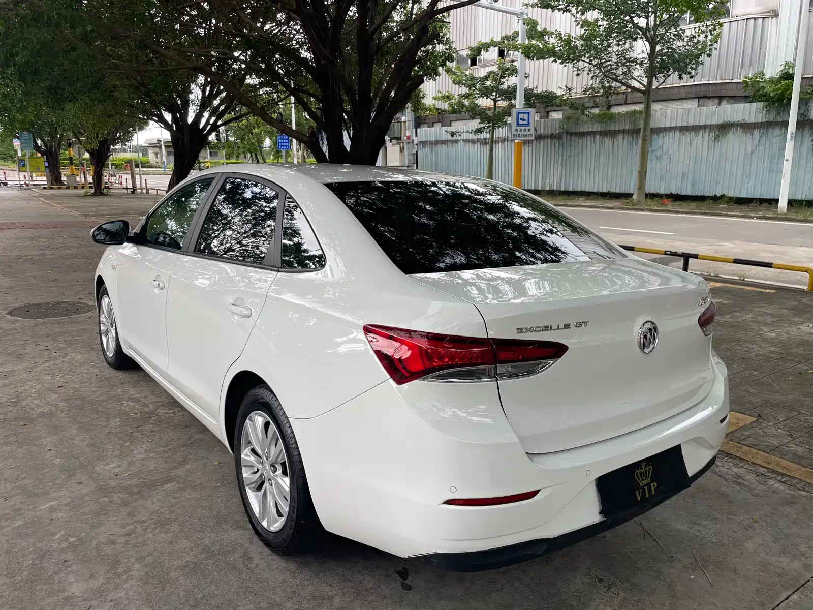 Фото 11 - Buick Excelle