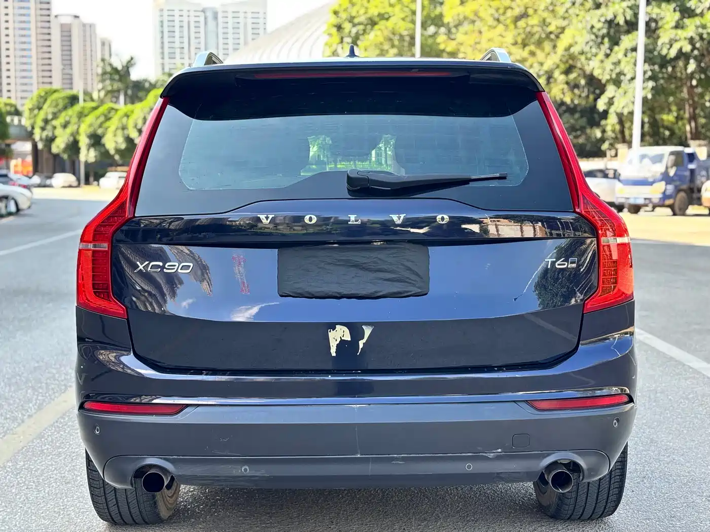 Фото 2 - Volvo XC90