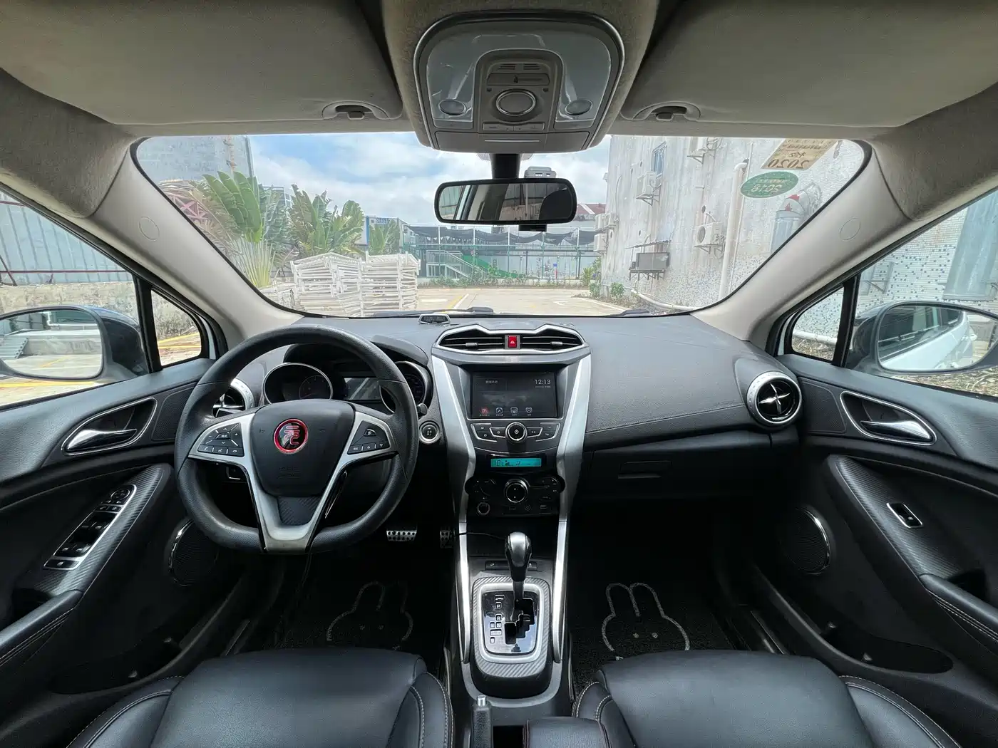 BYD Yuan 2017 1.5L Auto Cool Connect фото 5