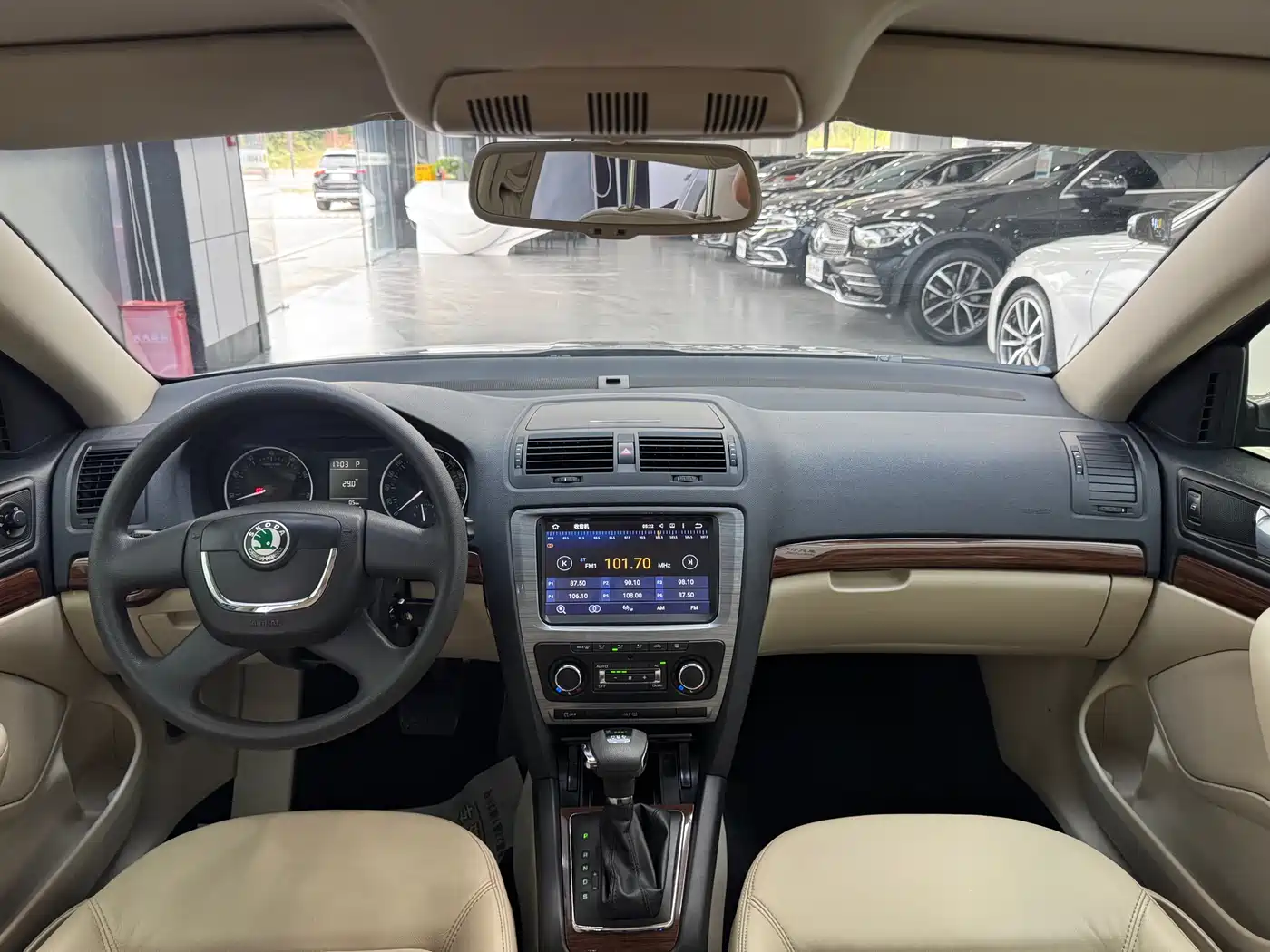 Škoda Octavia 2013 1.4TSI DSG Prestige Edition фото 10