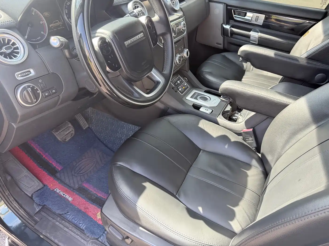 Land Rover Discovery 2013 3.0 SDV6 HSE Diesel фото 26