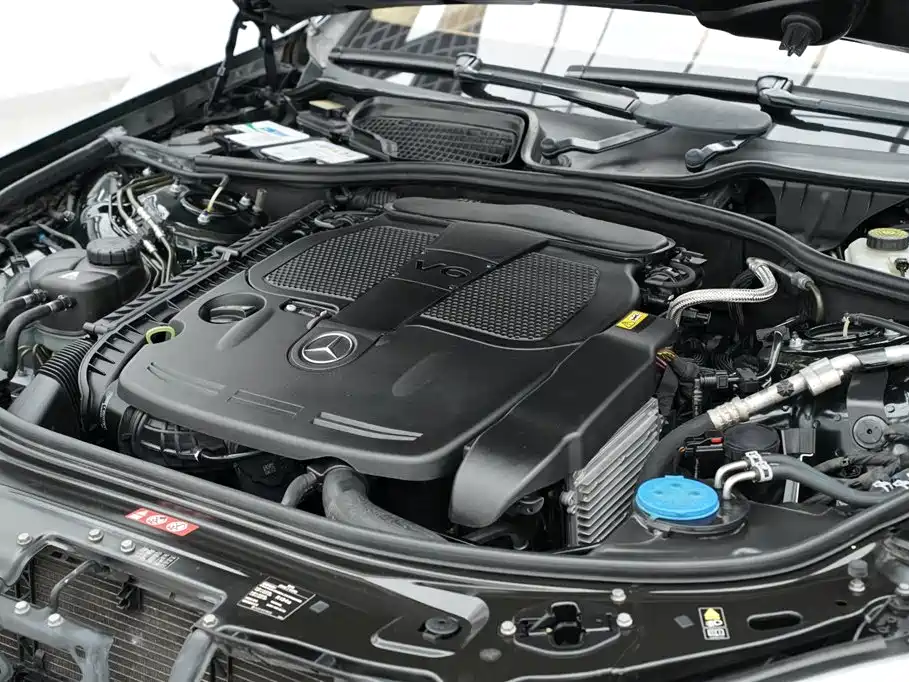 Mercedes-Benz S-Class 2011 S 350 L CGI фото 34