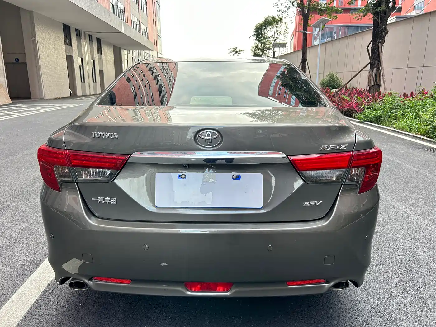 Toyota Reiz 2013 2.5S Elite Edition фото 8